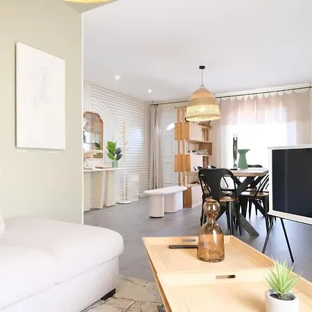 Minimaliste Oasis - Golf & Dom wakacyjny *